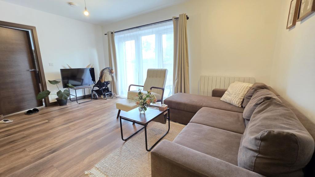 Property Imaged320aa50-b480-42e6-95bc-0fb60fc9f837