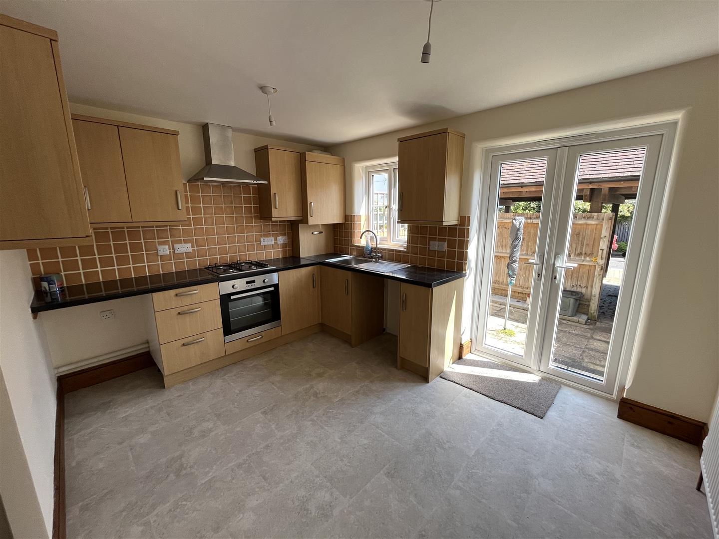 Property Image d322feb9-14f7-4f42-8523-4eb21165788e