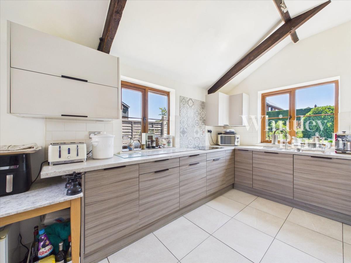 Property Image d3305001-dff4-4ab1-a278-d0f705728f80