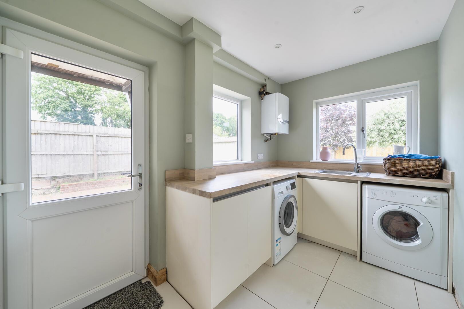 Property Image d331a855-8935-4f60-b1d4-3f15dcf23bd0