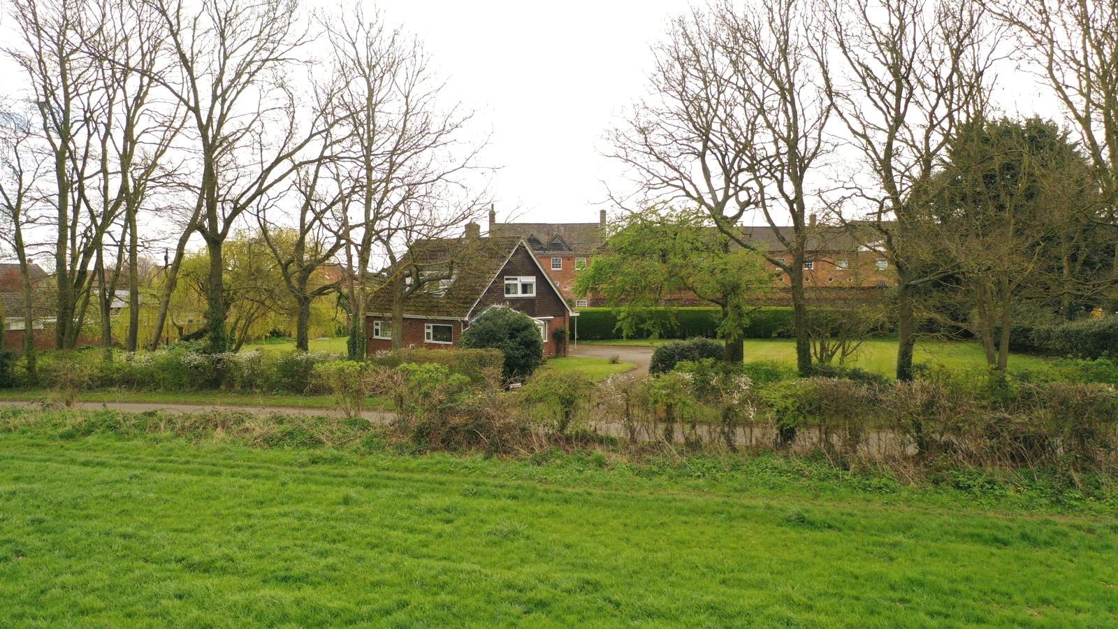 Property Image d334d8bc-af5d-4b43-a7de-ba051962ebca