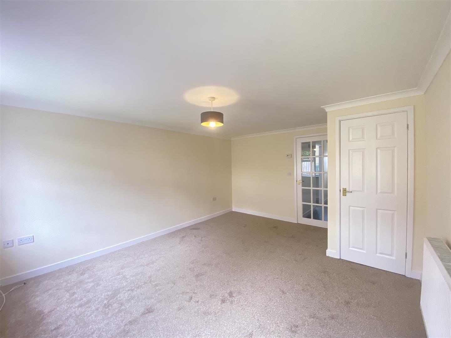 Property Image d3388265-5bb1-49d1-8a30-312d29064473