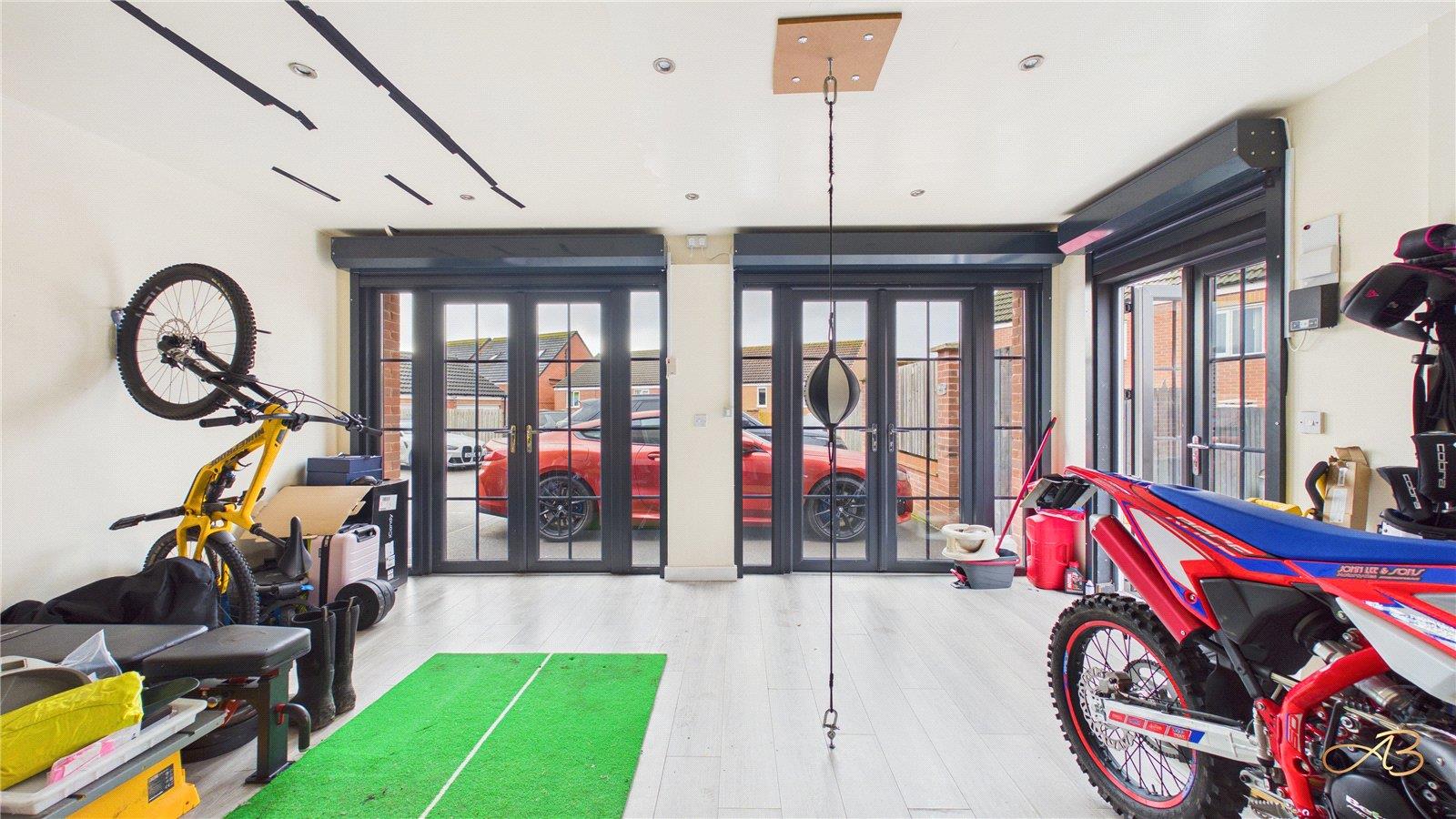 Property Image d34054b9-47fb-45a9-bc36-3c0083817a37