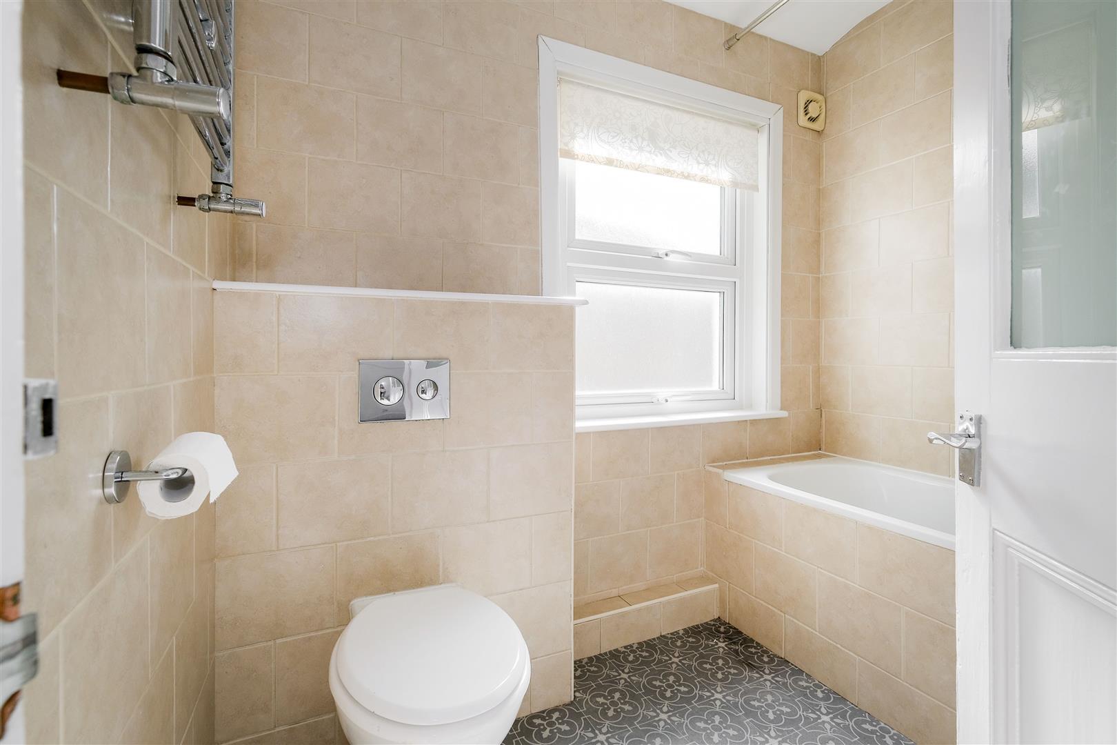 Property Image d35b849d-0706-42b4-84fb-9c7e7006e0c3