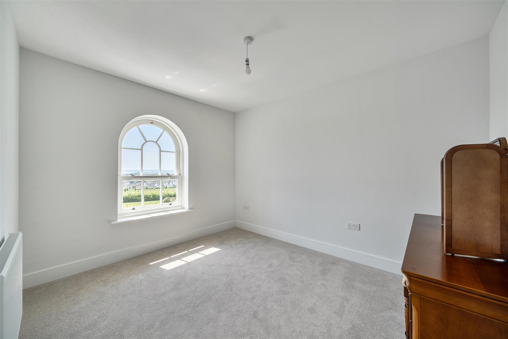 Property Image d37597f9-186c-419a-8981-dd9d1015faca