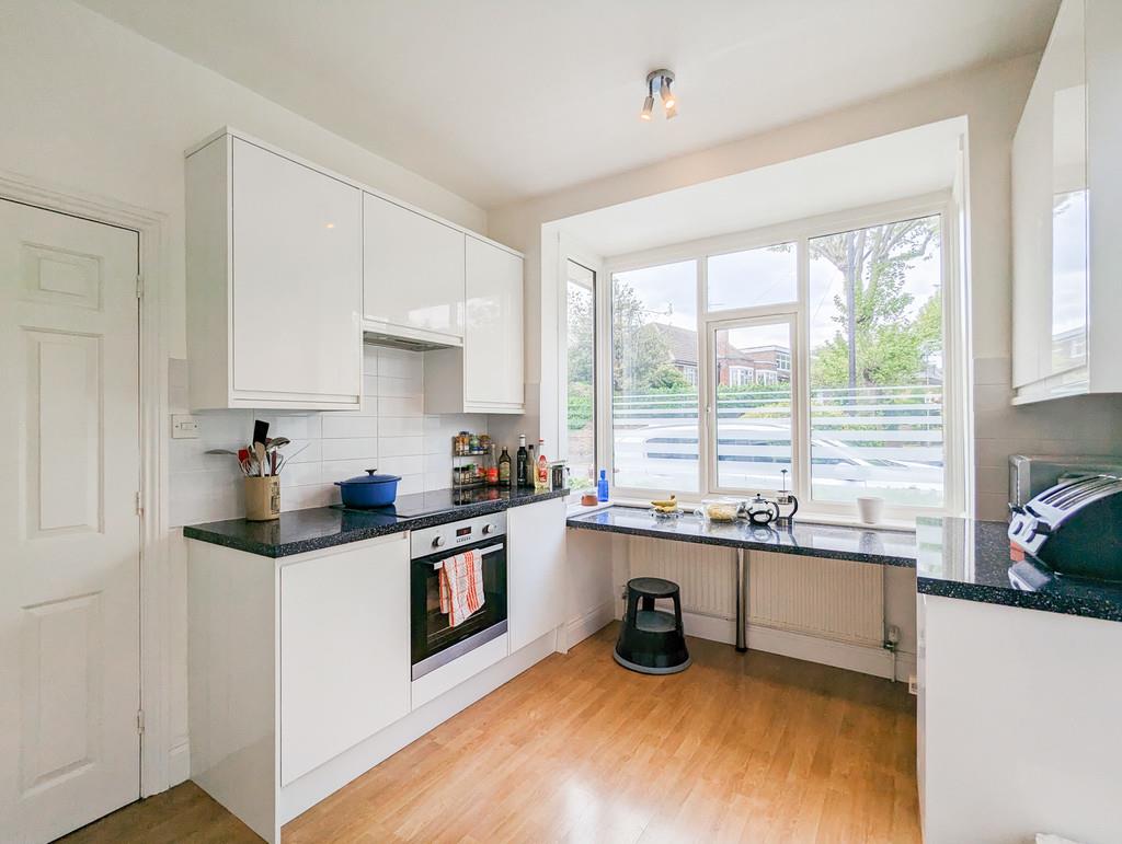 Property Image d3819cef-d94b-46cc-941c-5252f3a991e6