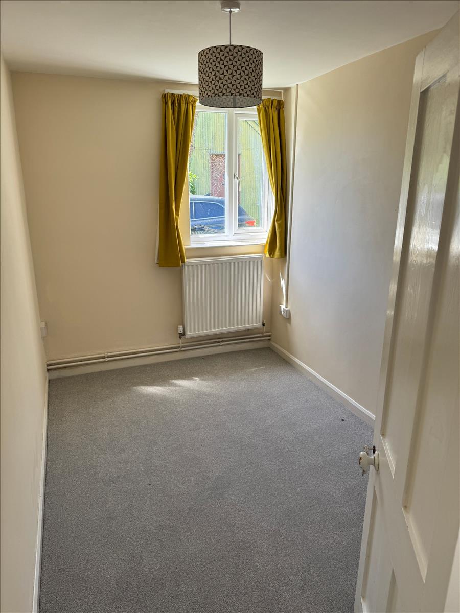 Property Image d3876cab-9e42-4b73-8952-02a077bb562f