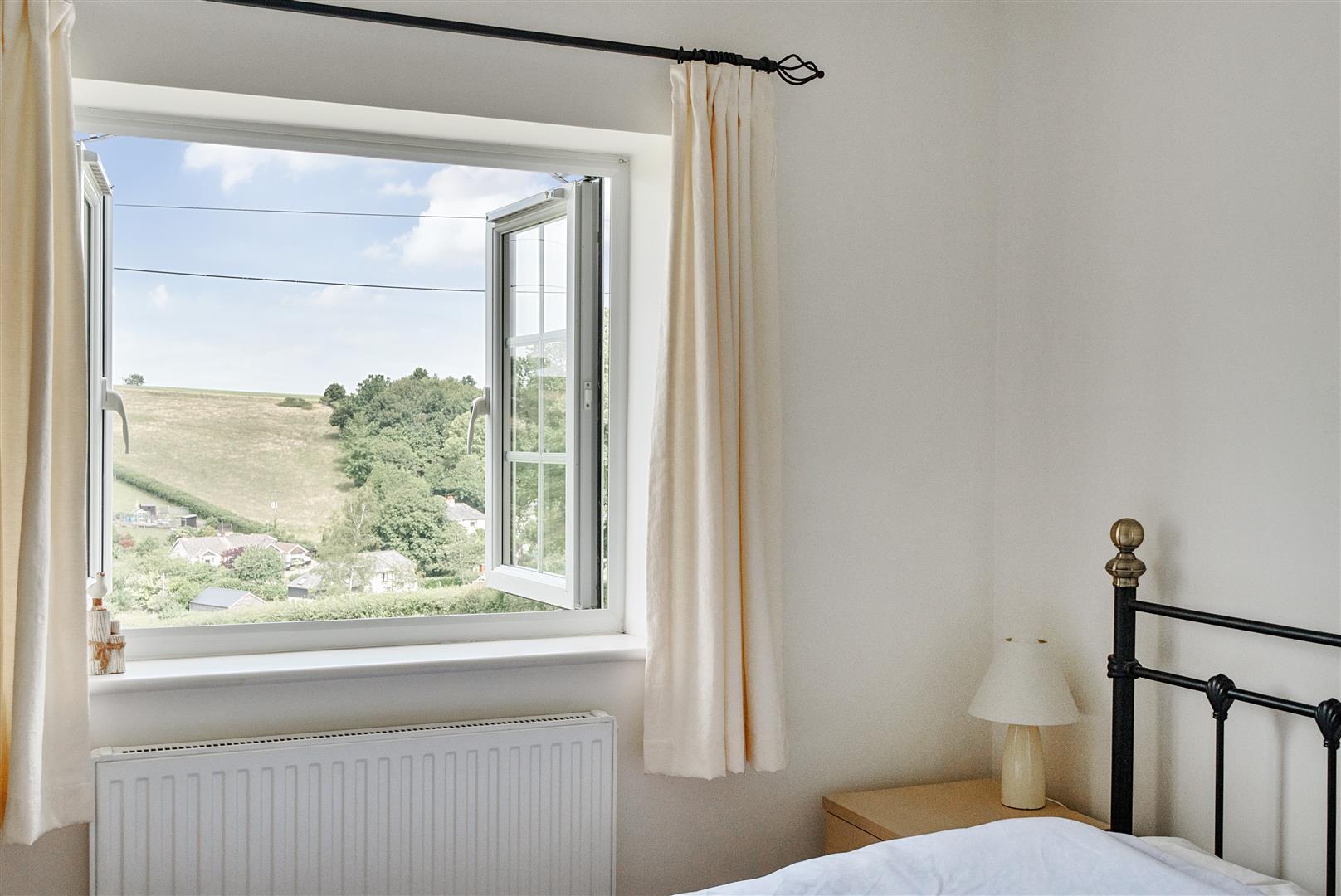 Property Image d38aadb2-e300-48d9-b063-ee8b7df9e547