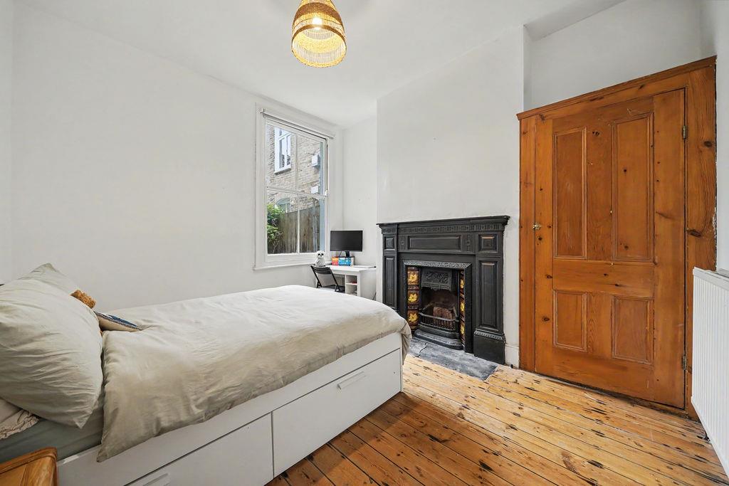 Property Image d39d3001-ef39-42f7-900c-6a4f5e280b77