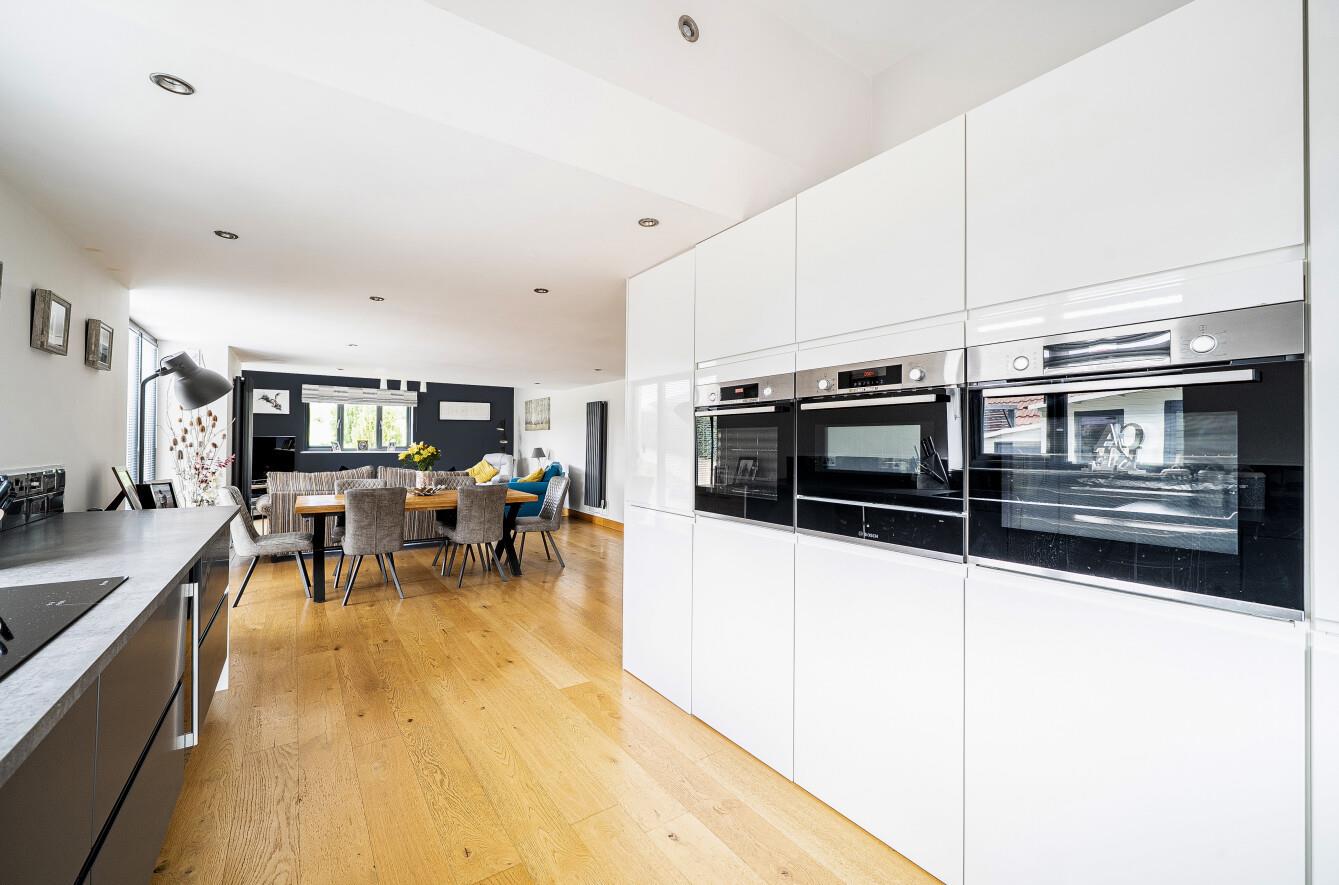 Property Image d3aa84ab-0797-46c8-9556-b98d990fb525