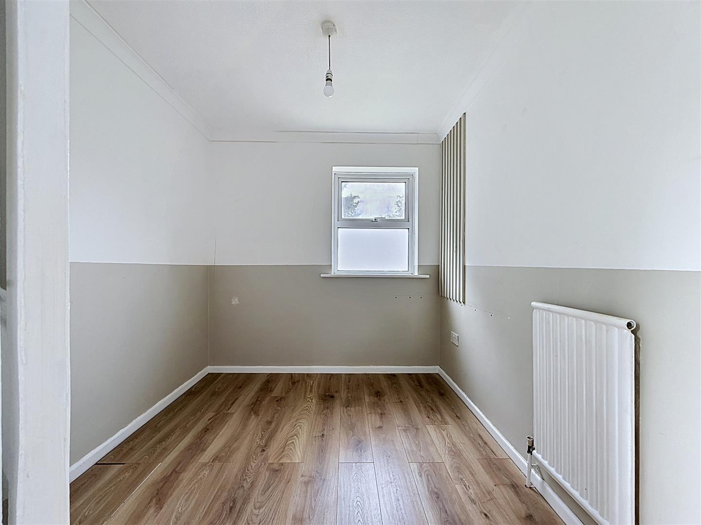 Property Image d3b4c78f-f0fa-4bc1-99e4-f35cf63f52ca