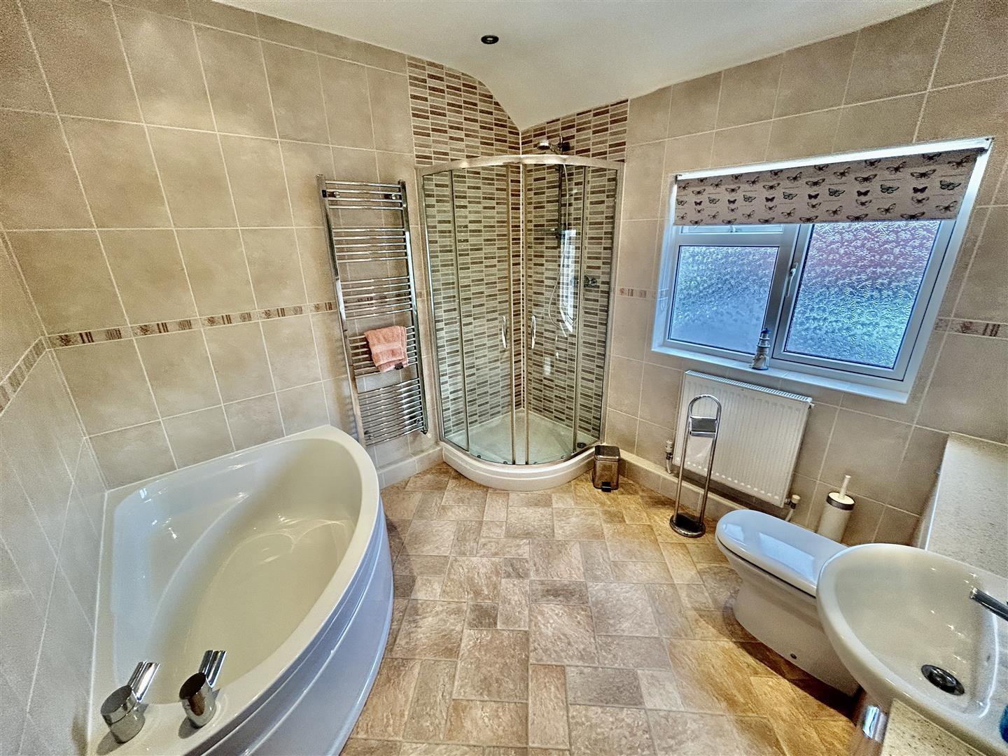 Property Image d3c8d86e-bcee-4b0e-9b44-992c03fe5b25