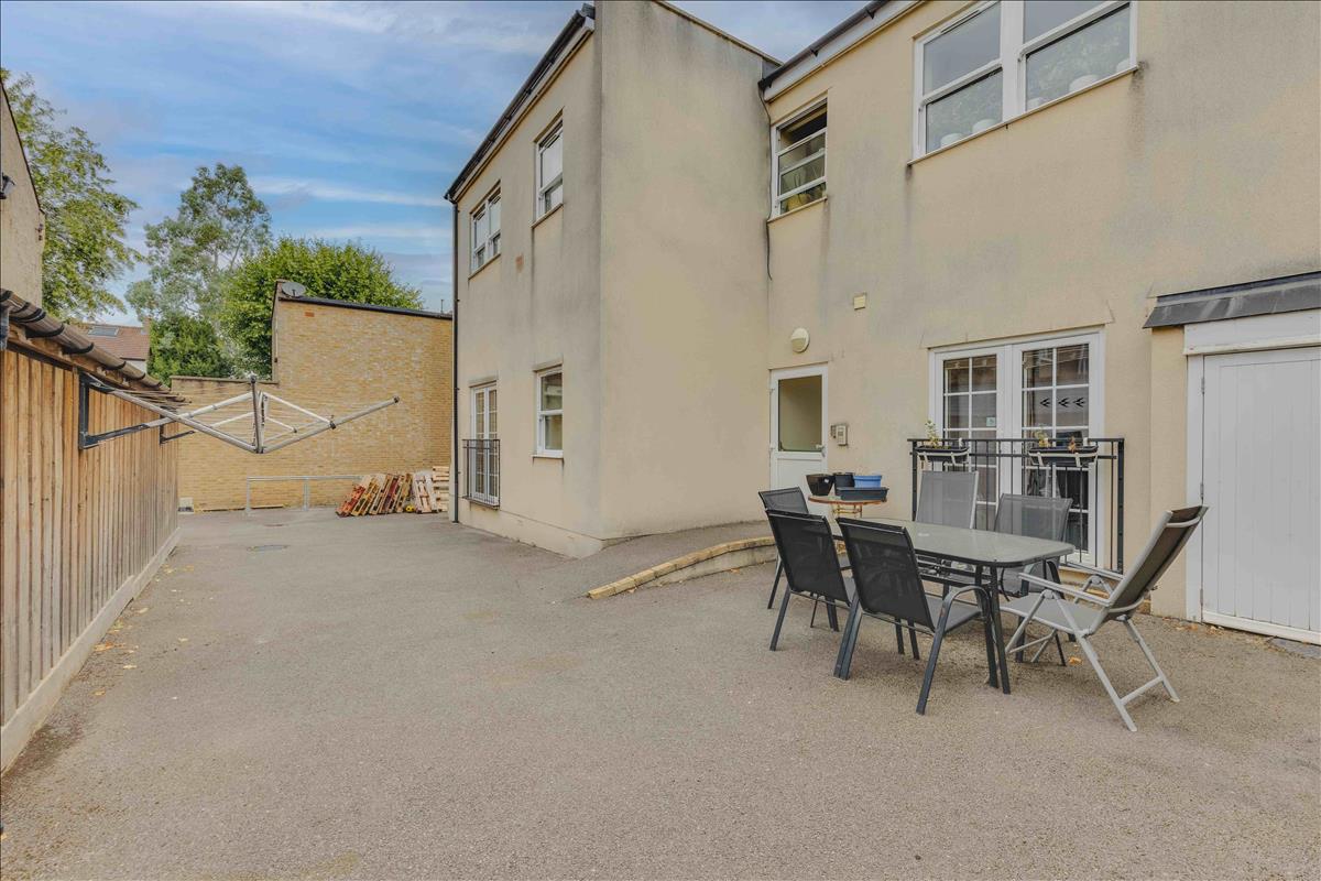 Property Image d3d4669a-00ac-4de7-abcd-42b63b26d25e
