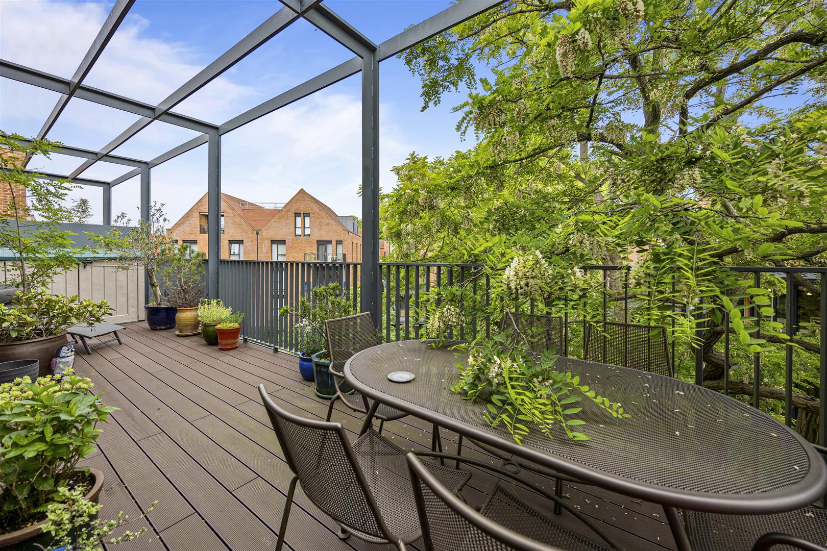 Property Image d3e51741-22cb-4ce9-9d3c-16008634039d