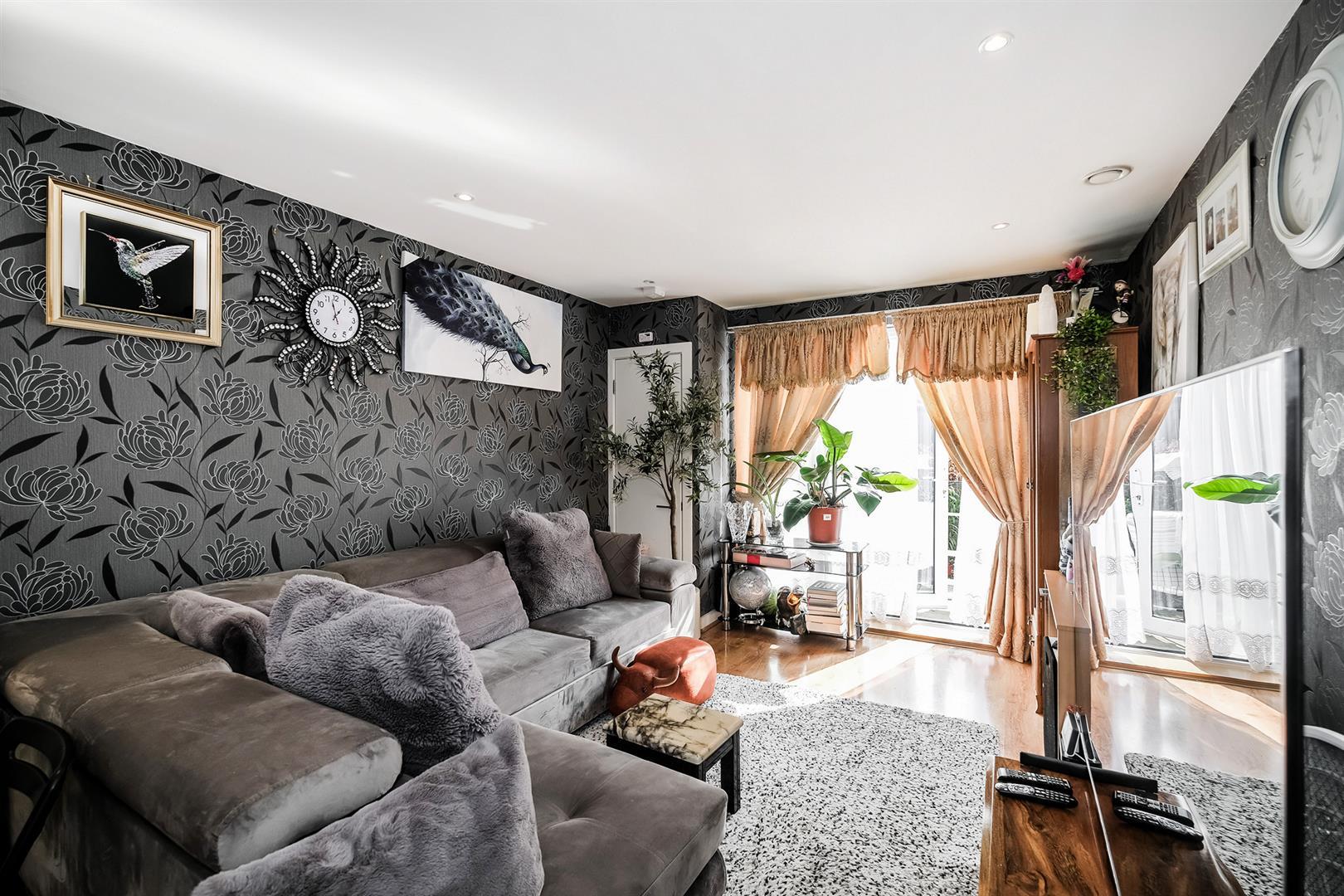 Property Image d3efc4a3-ad13-4e32-b6cd-414de992bbaa