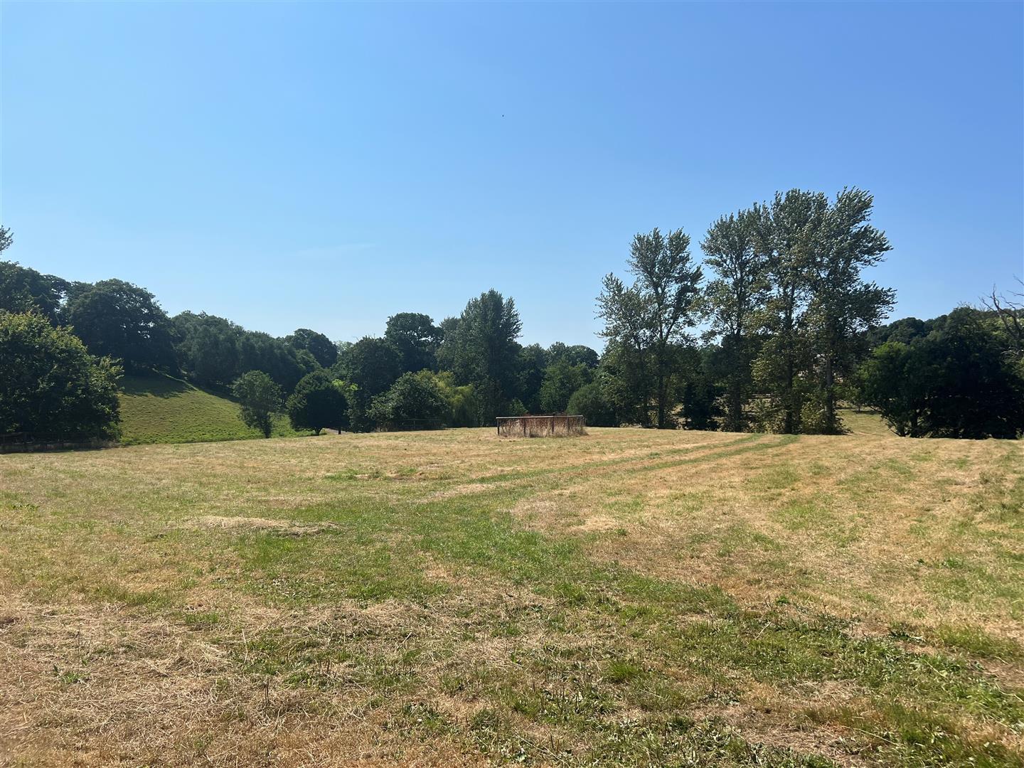 Property Image d3f88031-77b1-412b-8726-6ca6aa65e707