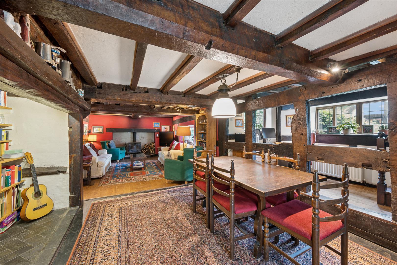 Property Image d4011e45-5fd3-400a-9b35-399e574bd934