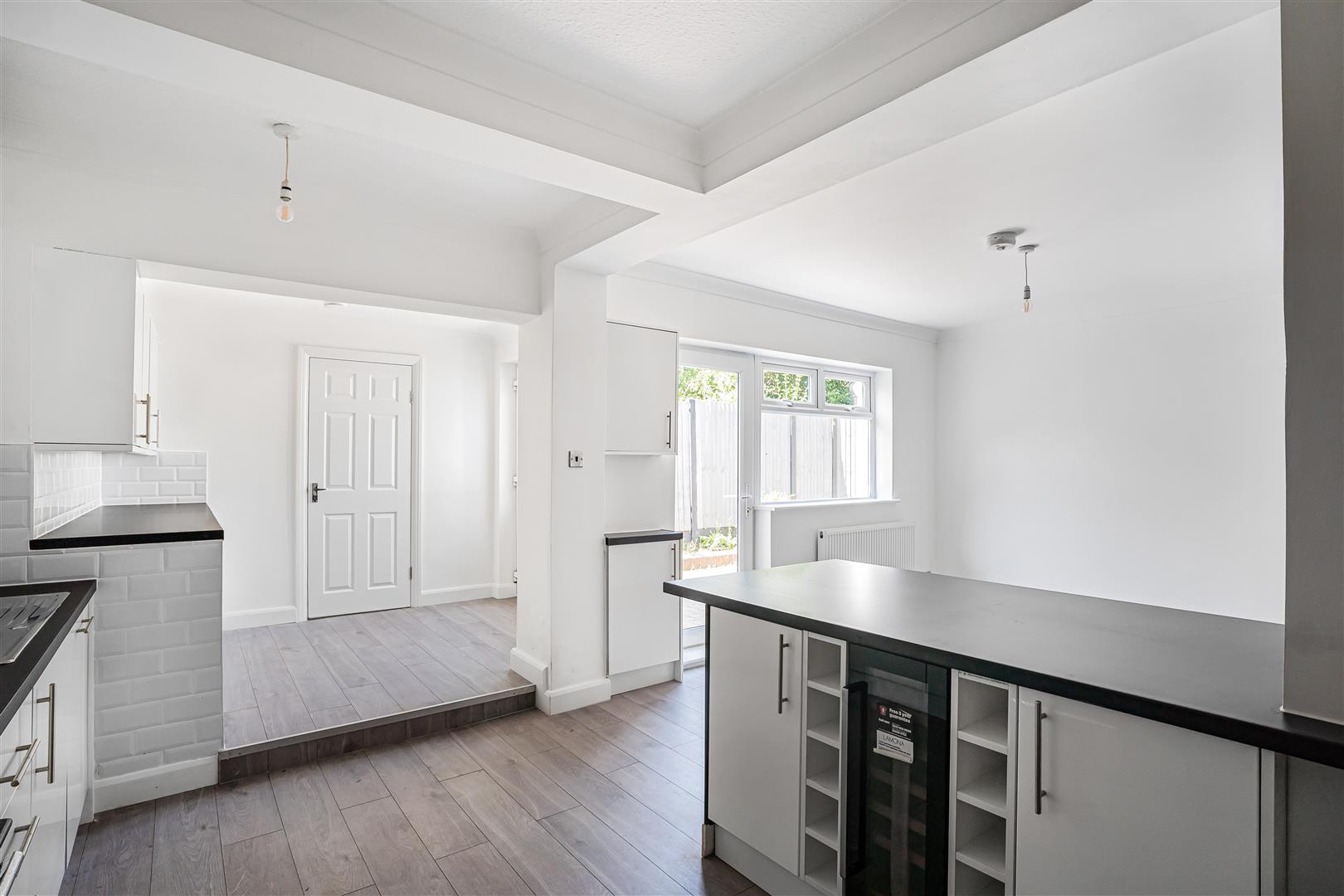 Property Image d40de932-bd03-4ad1-81ac-207674e6be2b
