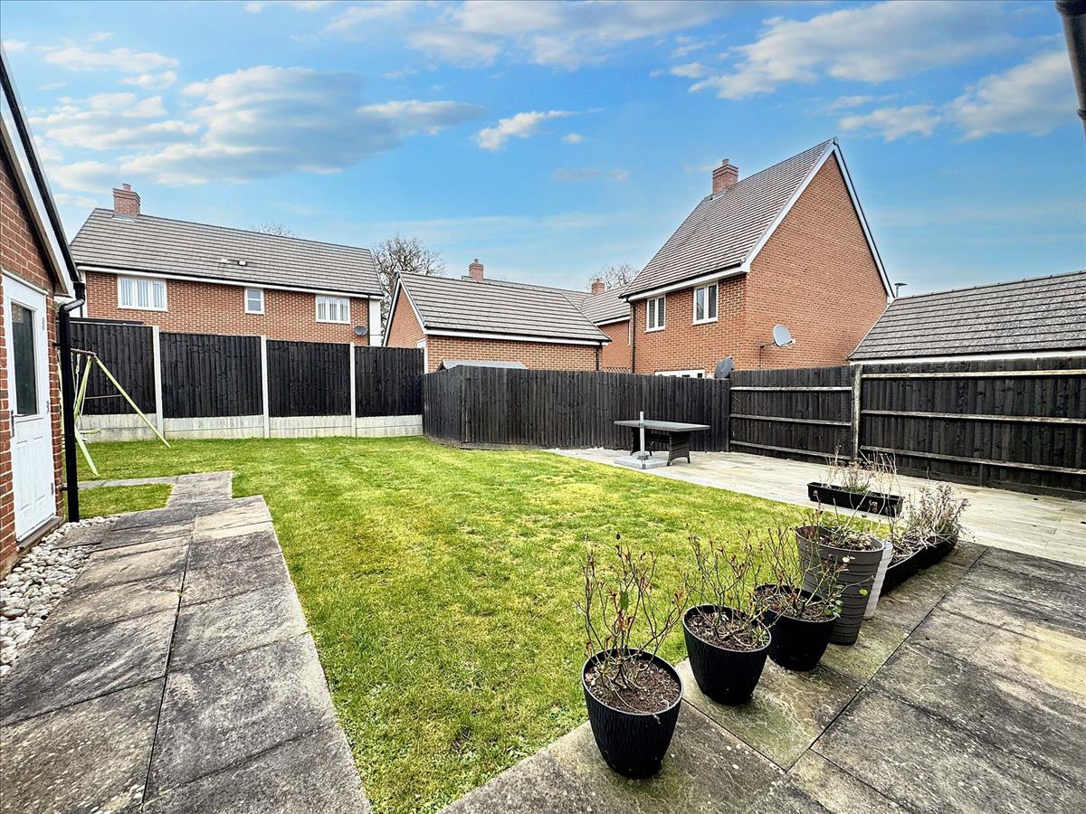 Property Imaged41eaa17-5012-44d2-bd85-4c849c4d7fac