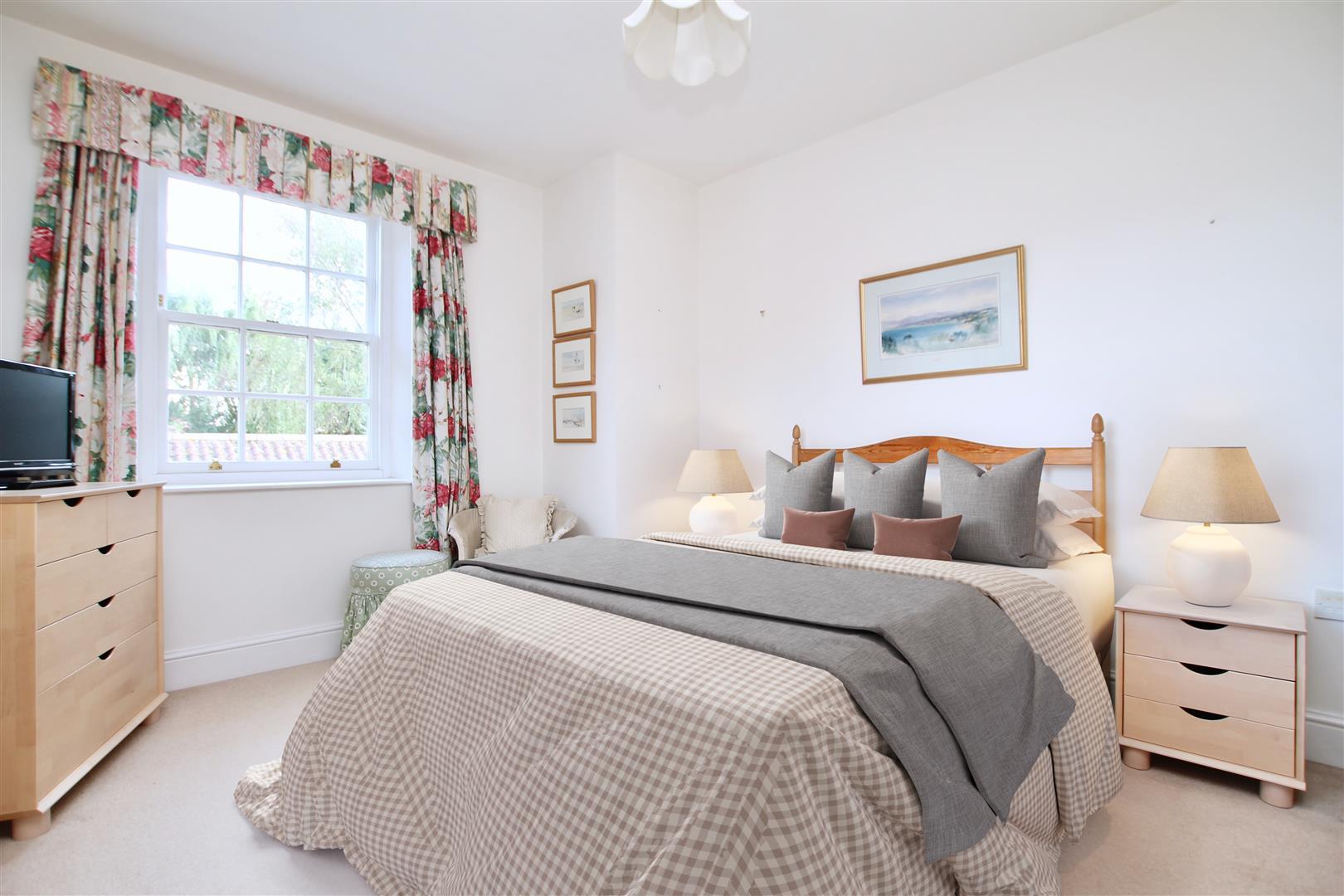 Property Image d421c56d-8086-4ba7-807b-aa8a29ebad1f