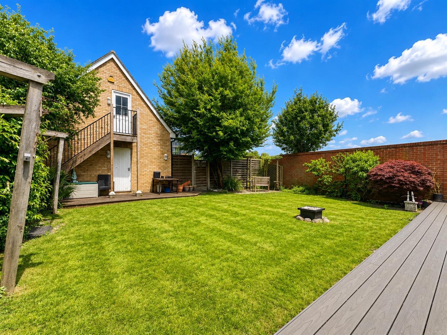 Property Image d425cf08-17be-4b69-98c8-a95f49e6cebc