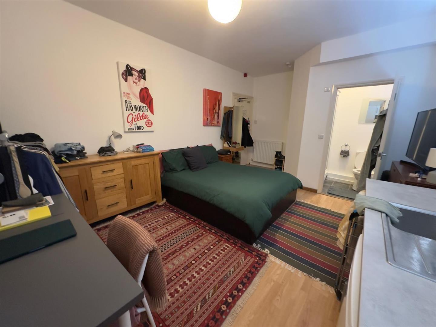 Property Image d42978cf-4d79-49a8-8ba9-b1aa76d92a2a