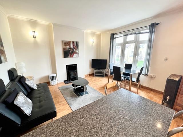 Property Image d42a526a-f1c1-4e86-a364-7bbfd376d0c1