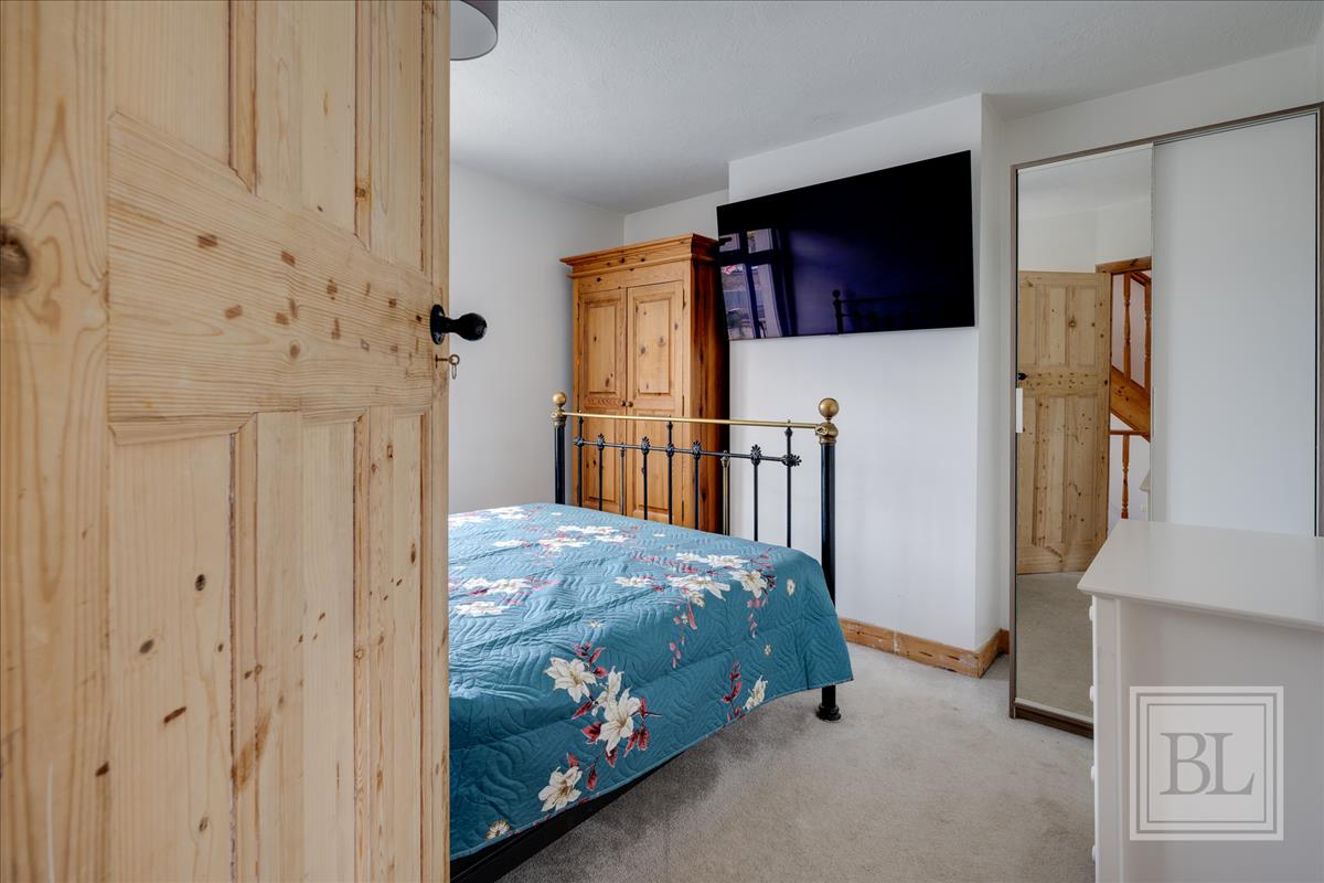 Property Image d435f4d7-beec-492e-8cda-8a44a4ed7756