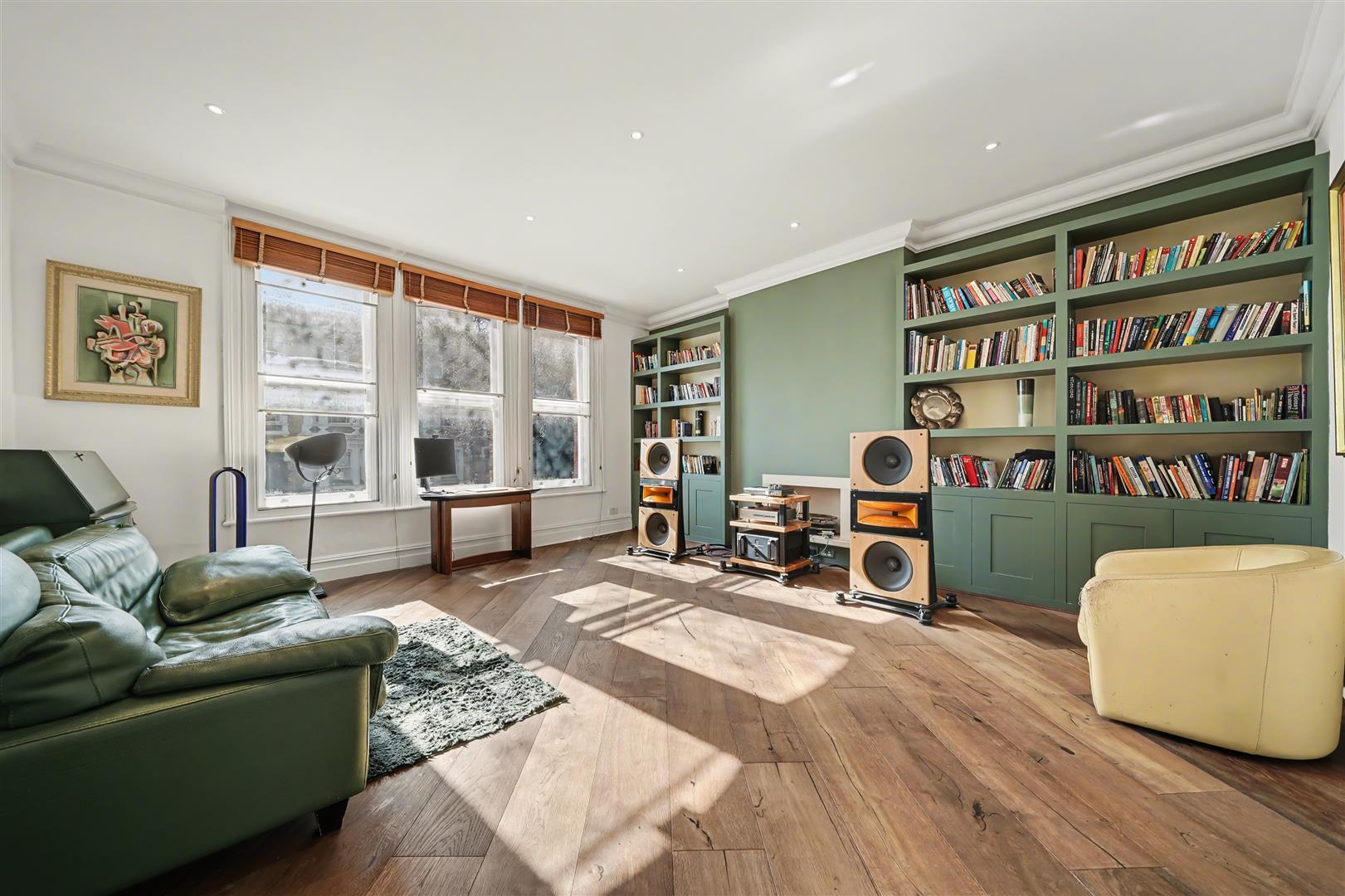 Property Image d4389405-feca-4410-9d38-cffc5f6cecf5