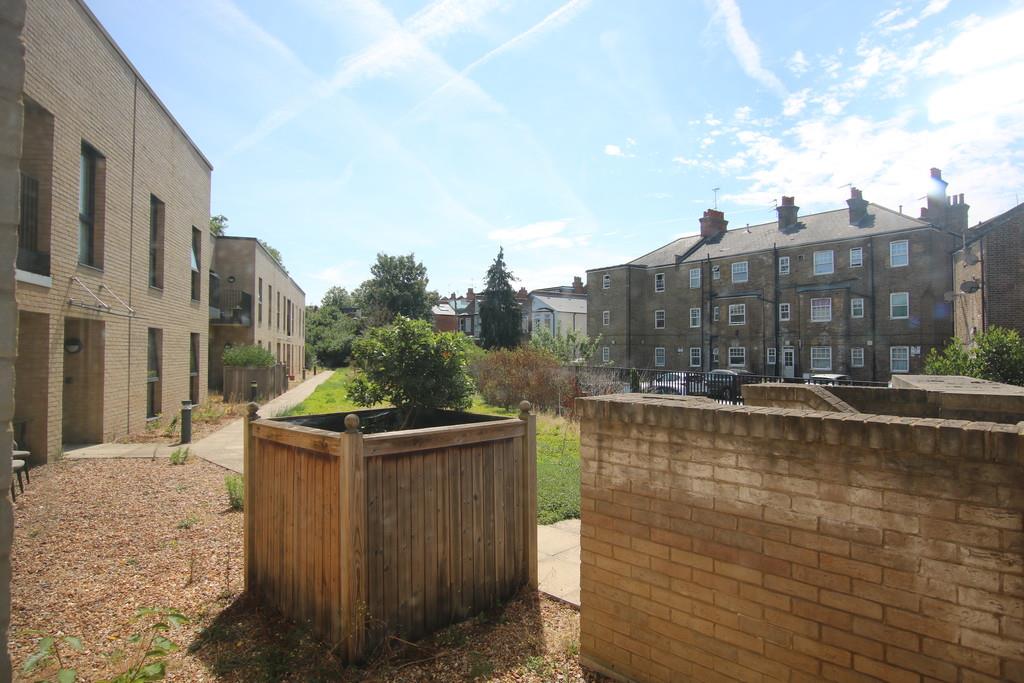 Property Image d43dbc8b-c3ef-4578-abc1-950a4db96cd6