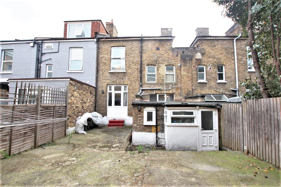 Property Image d44a8c19-fe9a-4d2e-a6eb-3b42d372e210
