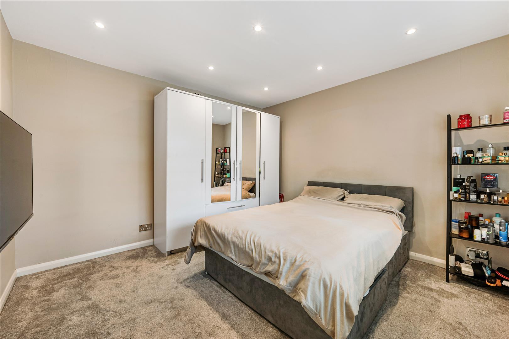 Property Image d454443e-c17a-4a45-9b68-213536d1e65d