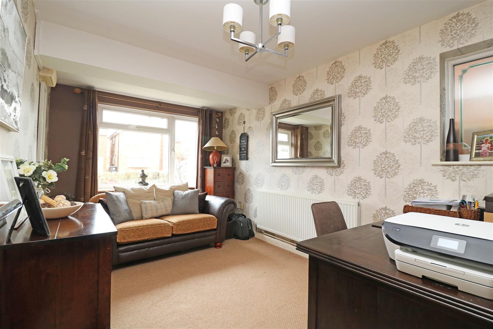 Property Image d46224b9-12cf-45eb-84f0-65905b930254