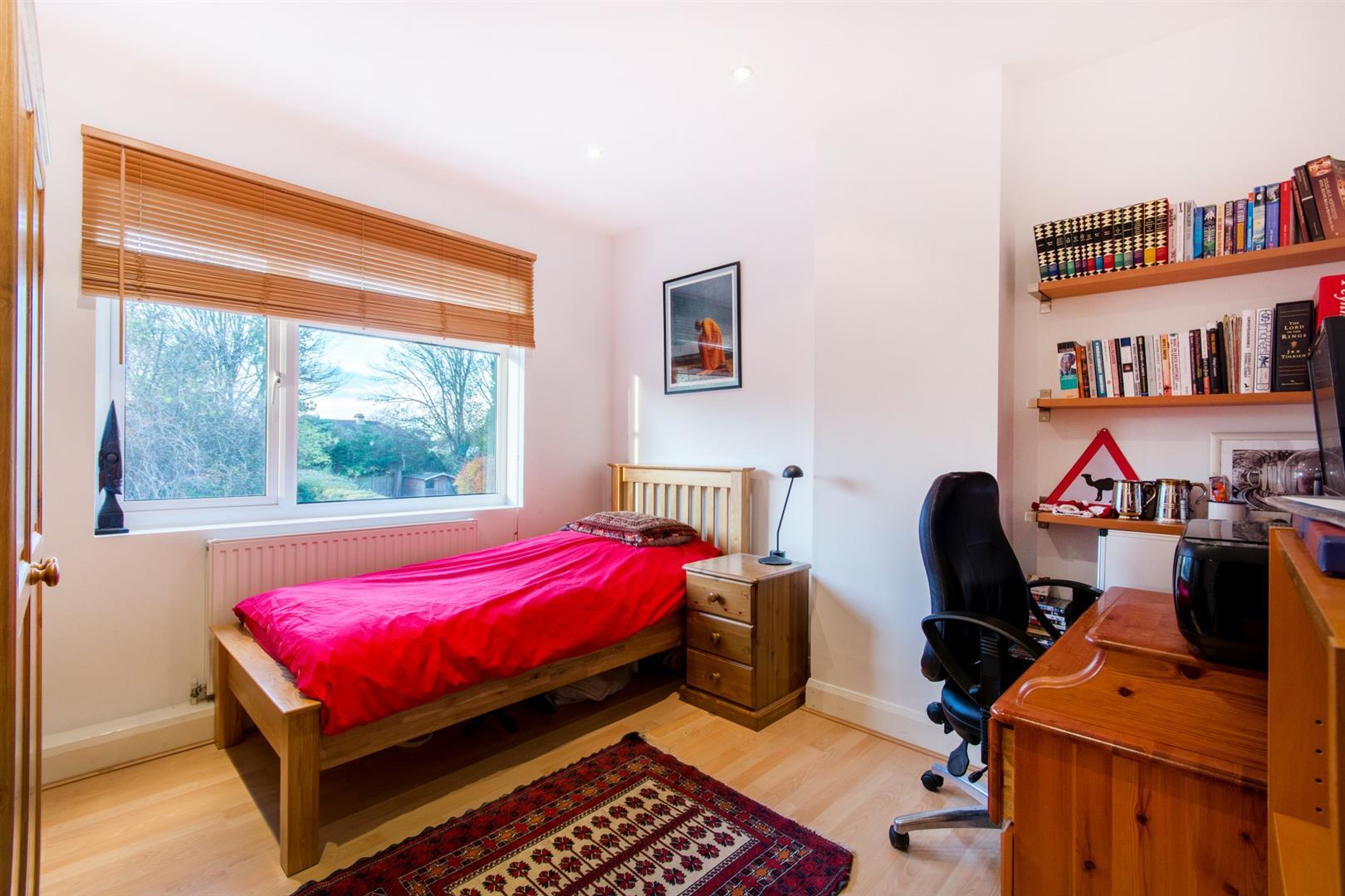 Property Image d46b7990-2357-40e2-90ef-2b3f9cd414de