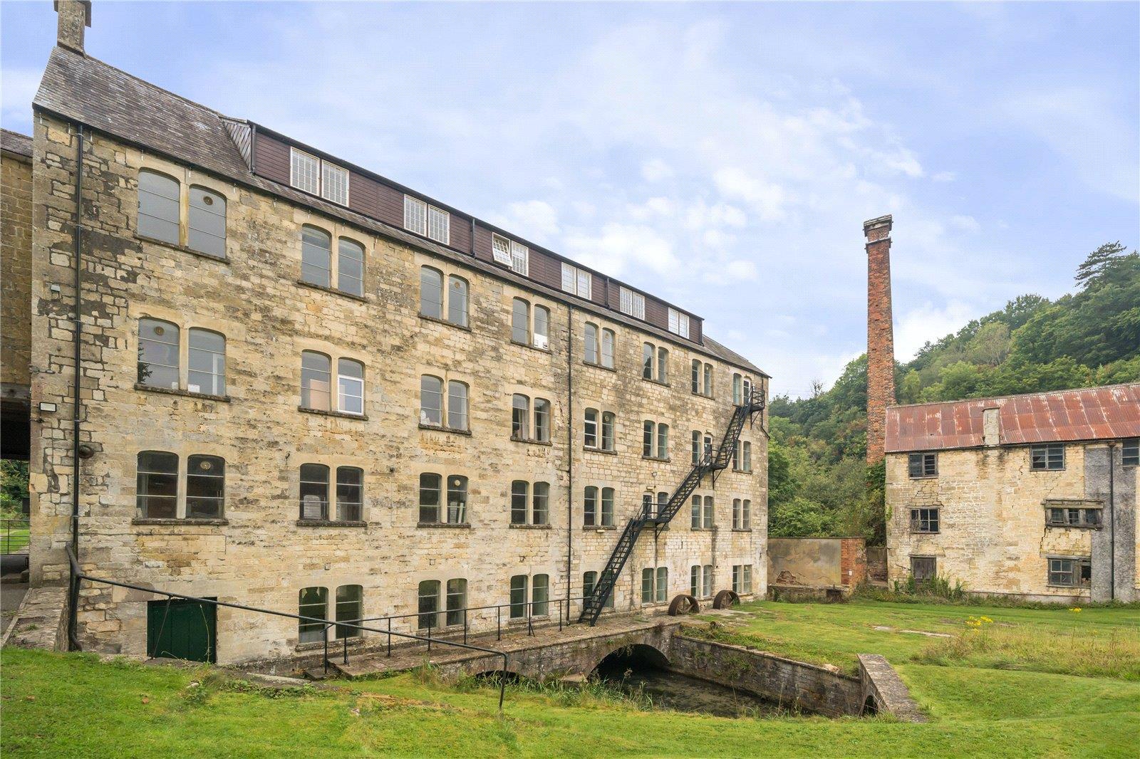 Property Image d46f9014-b017-48ae-bea3-85a9390743af