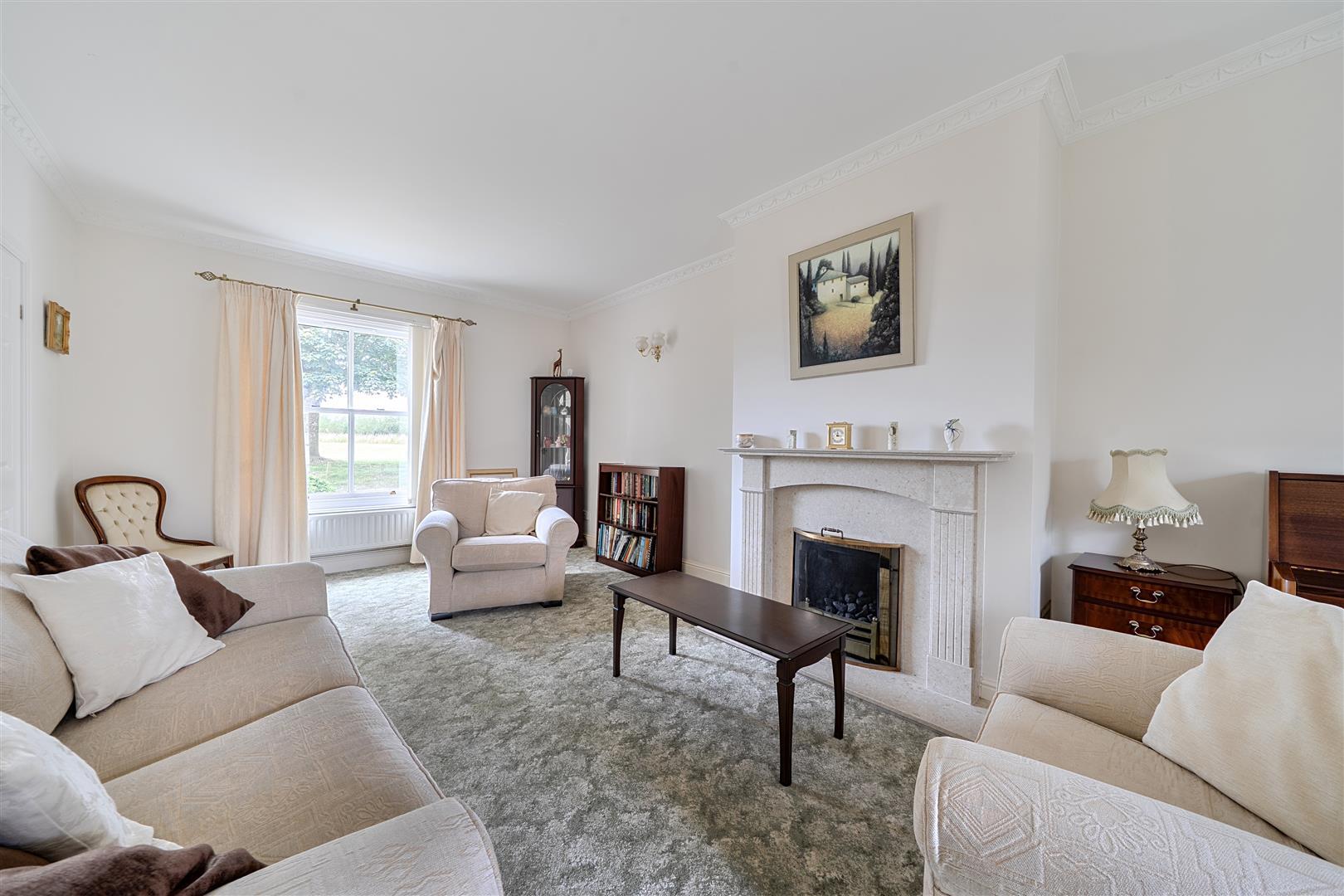 Property Image d4780bcb-6653-4826-9dd6-0f0128db4f2c