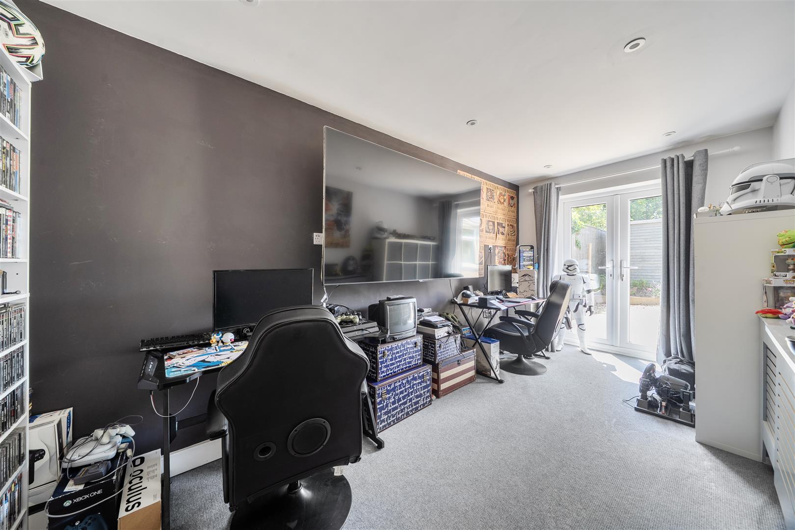 Property Image d48352b6-84e1-46e0-b409-75eb7da6fa13