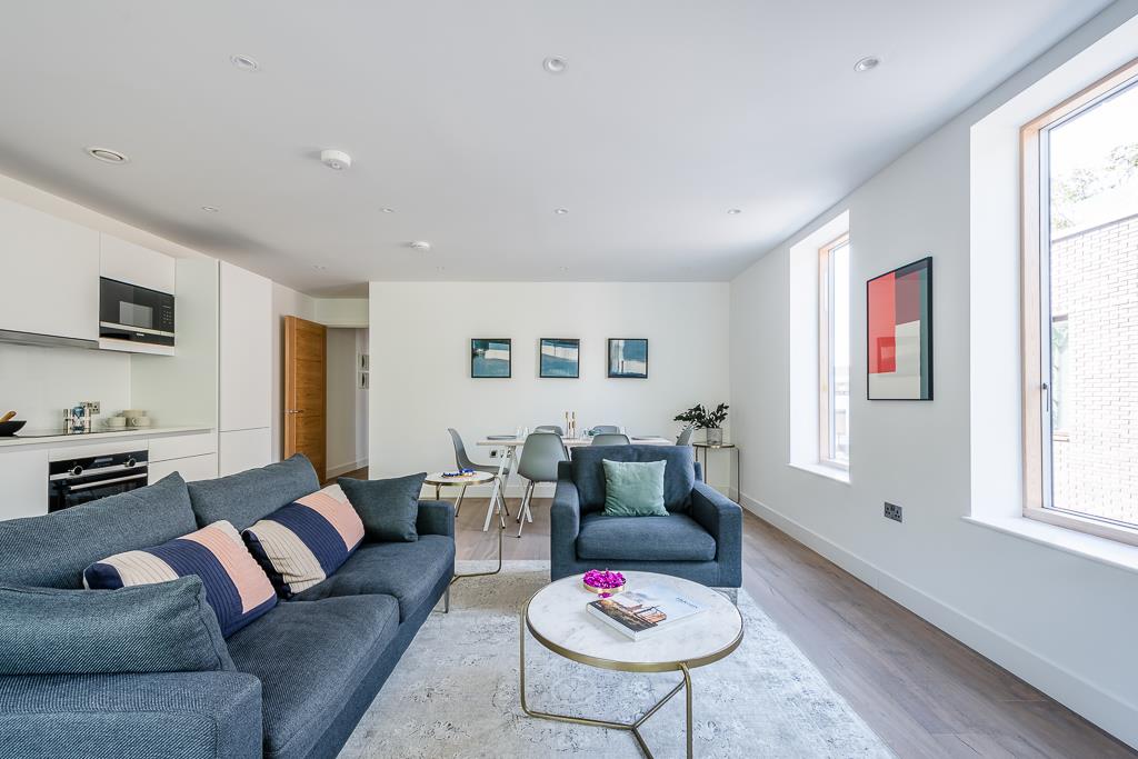 Luxury Hackney Gardens Apartment for sale, with outdoor balcony