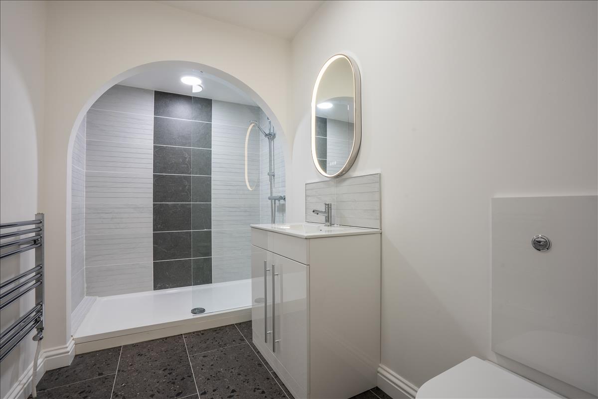 Property Image d49603f7-d0da-4f54-8297-ff7c31f5c82a