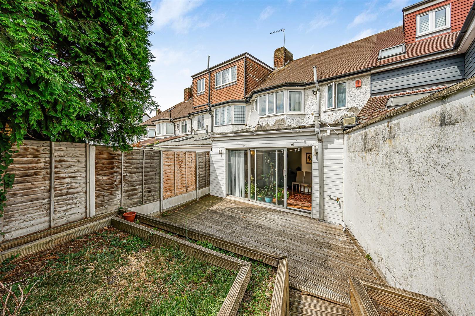 Property Image d4a3a3d1-d2d3-4ae0-bdf2-0a08ad63c4e1
