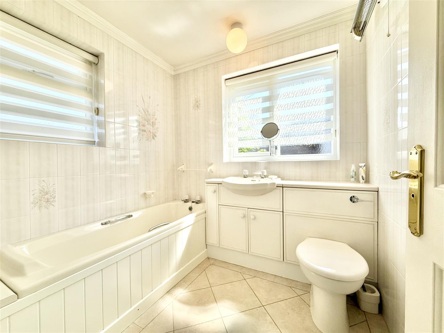 Property Image d4aa12cb-40f6-40da-a1be-f7de10045f6f