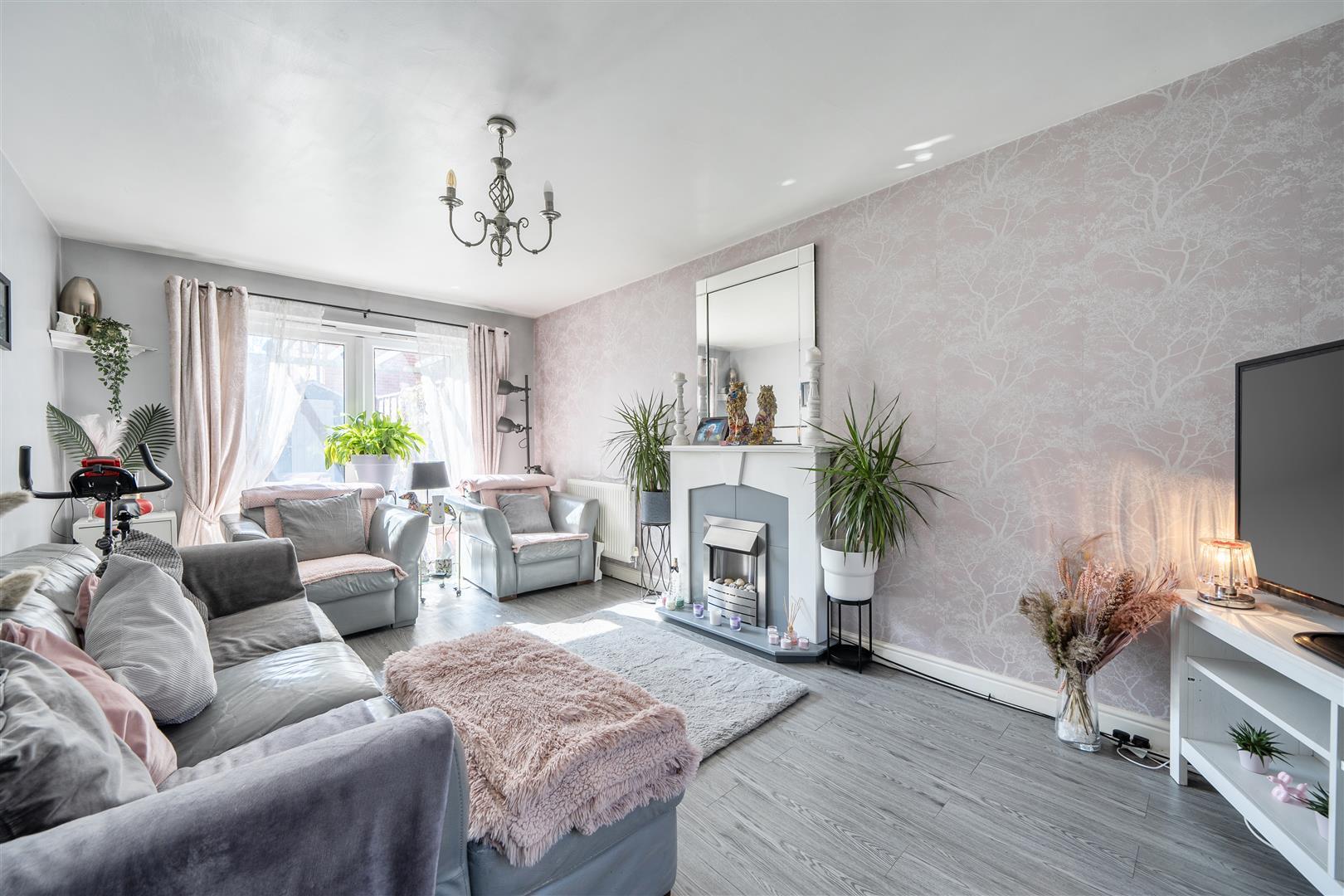 Property Image d4ab20fd-c8f6-4bc5-9164-81be6b3cbcbb