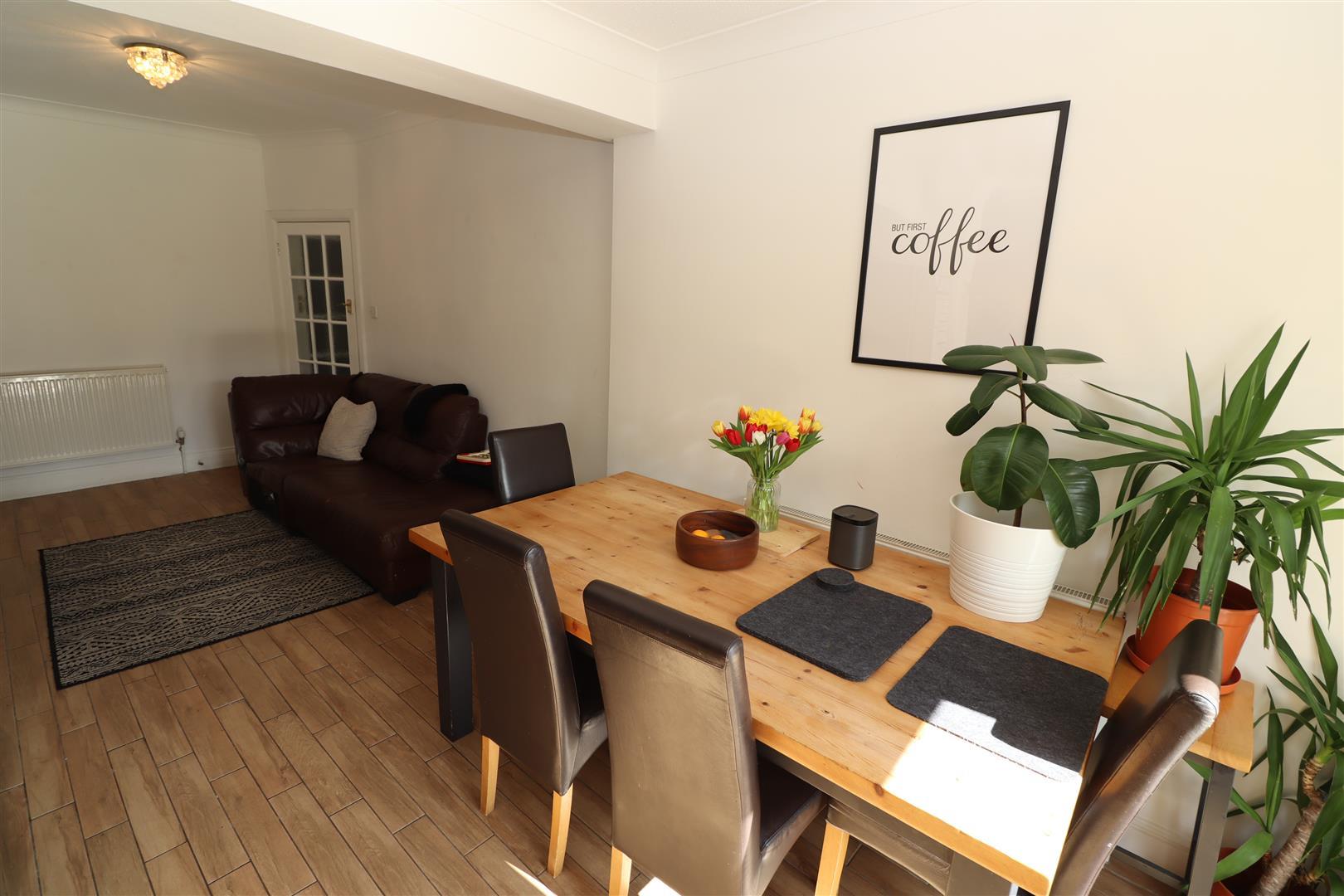 Property Image d4b46906-a67d-4973-a496-d95585b190b3