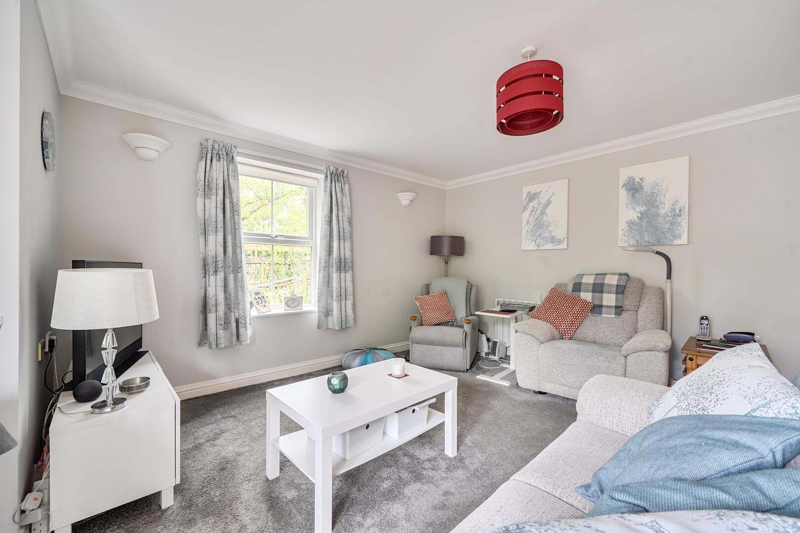 Property Image d4b96d13-b22e-46a2-8db8-65ea1553e1b9