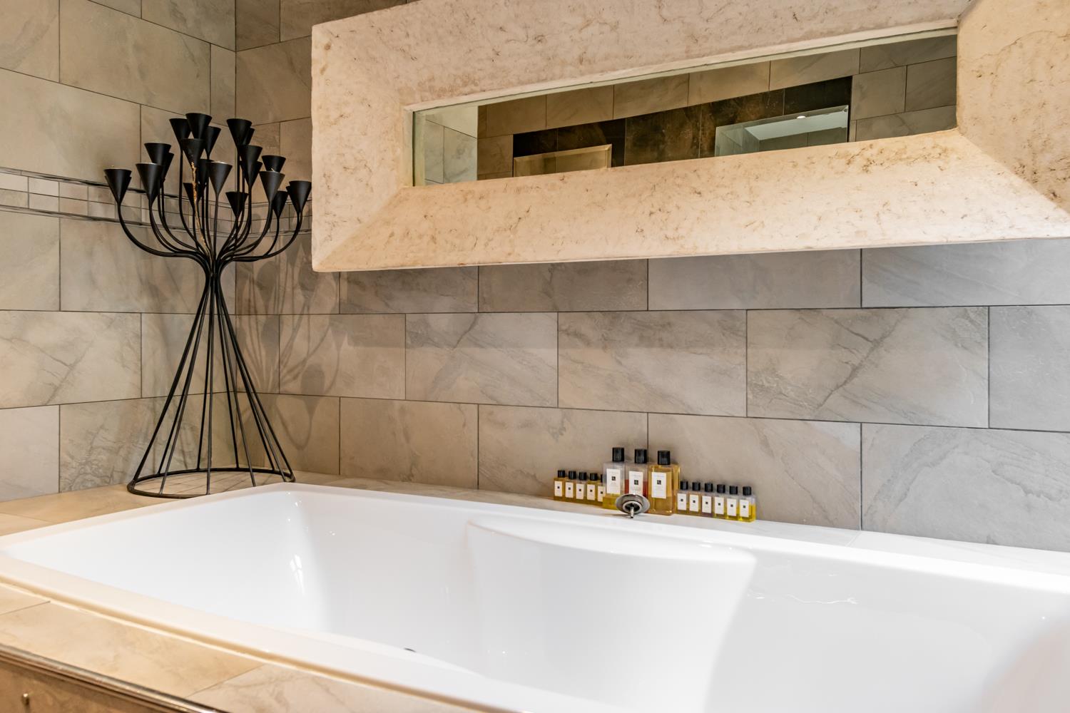 Property Image d4cc856b-a86f-4d19-8959-372d933ba189