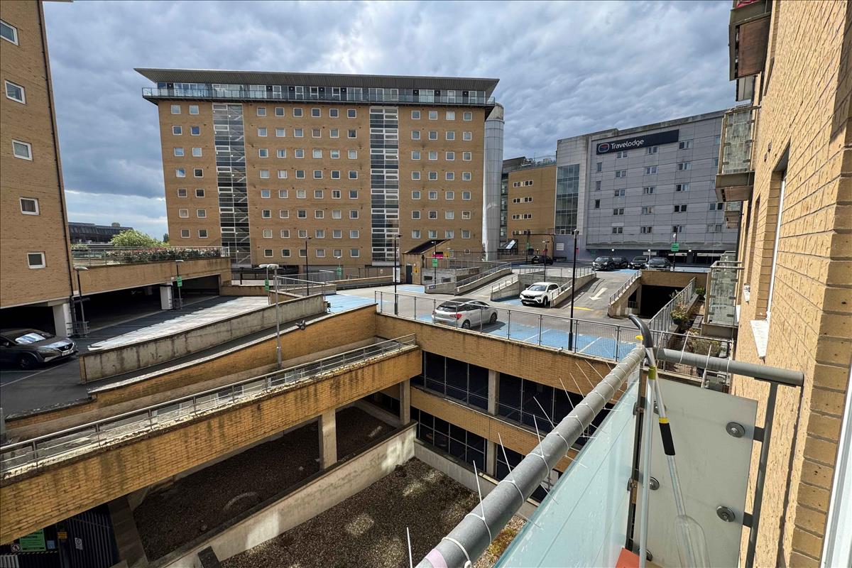 Property Image d4ef8e68-5c90-4c25-8d79-6fd6ae722ce6