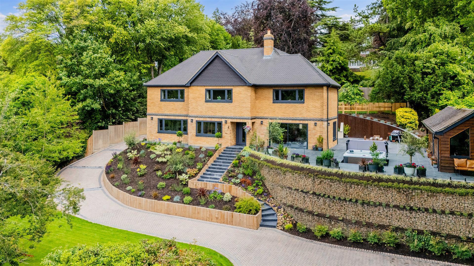Property Image d4f88215-aec9-4c25-85a9-fe5bca0c94dc