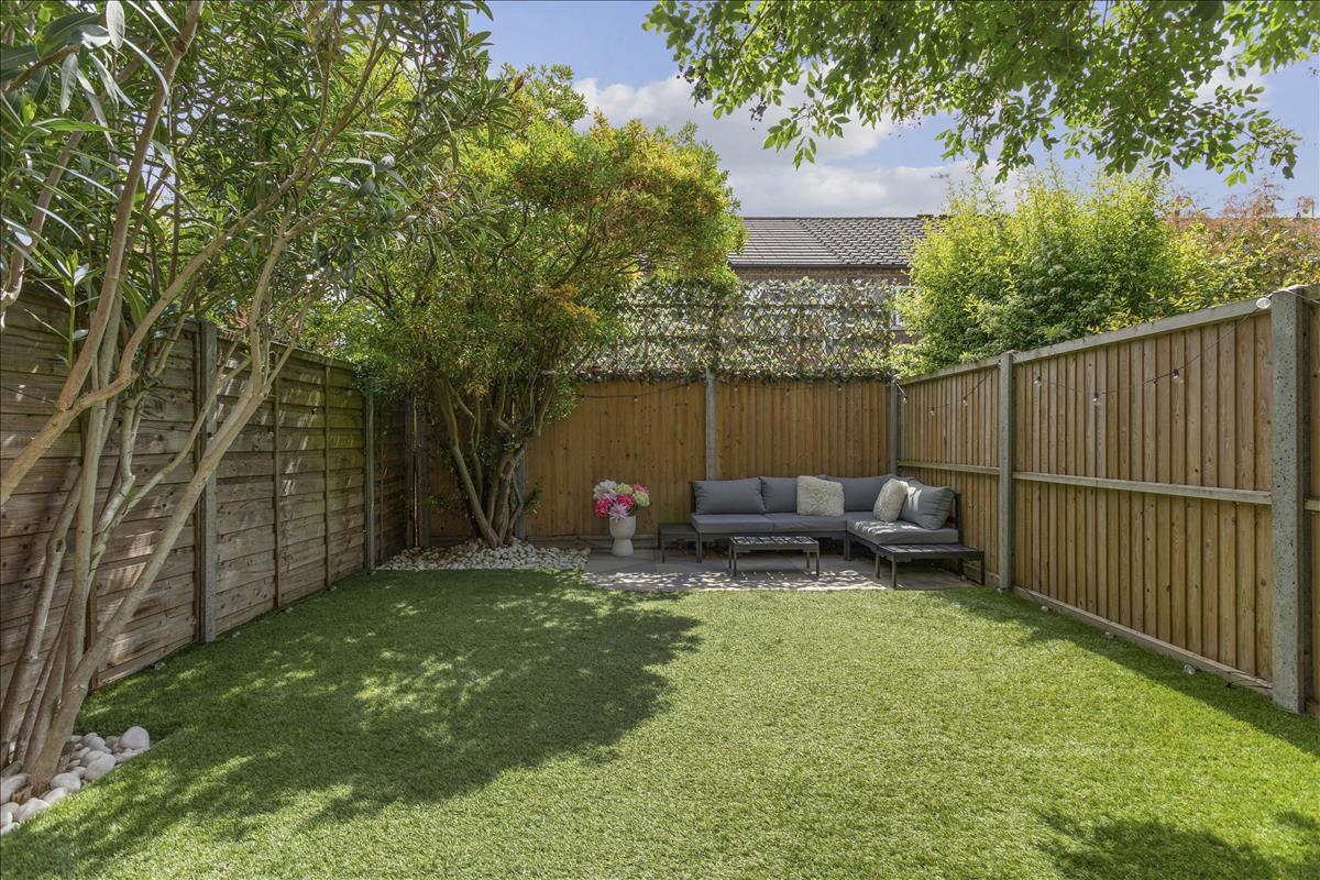 Property Image d4fa21df-24d3-42b0-a989-20179db43c97