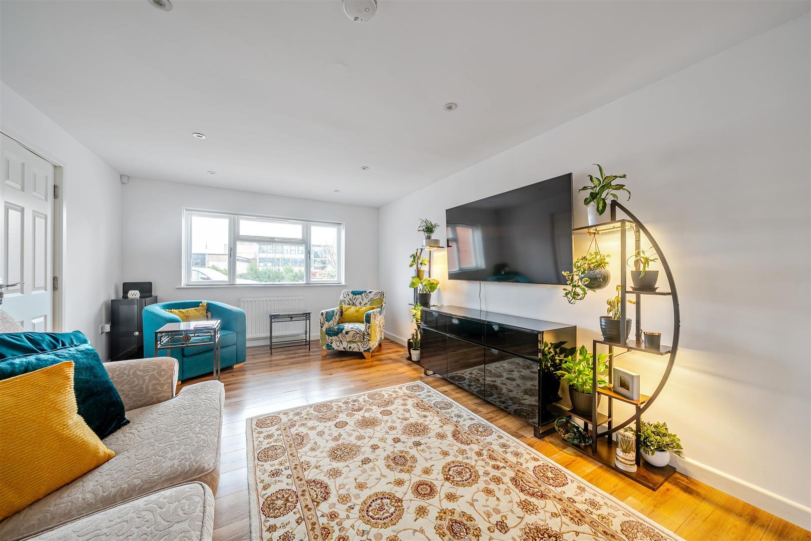 Property Image d4fed5c2-a321-4628-9f83-e49ca3a24ed7