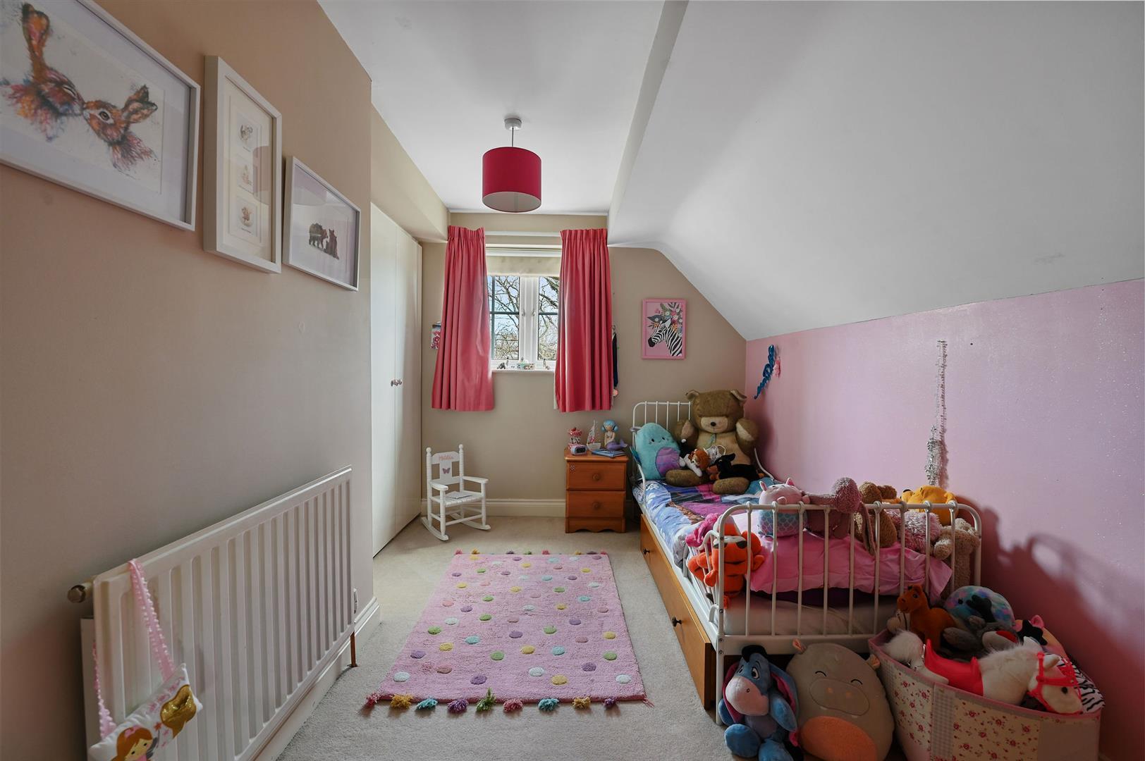 Property Image d50149e6-46e4-4bd8-877b-4d2f4e733d59